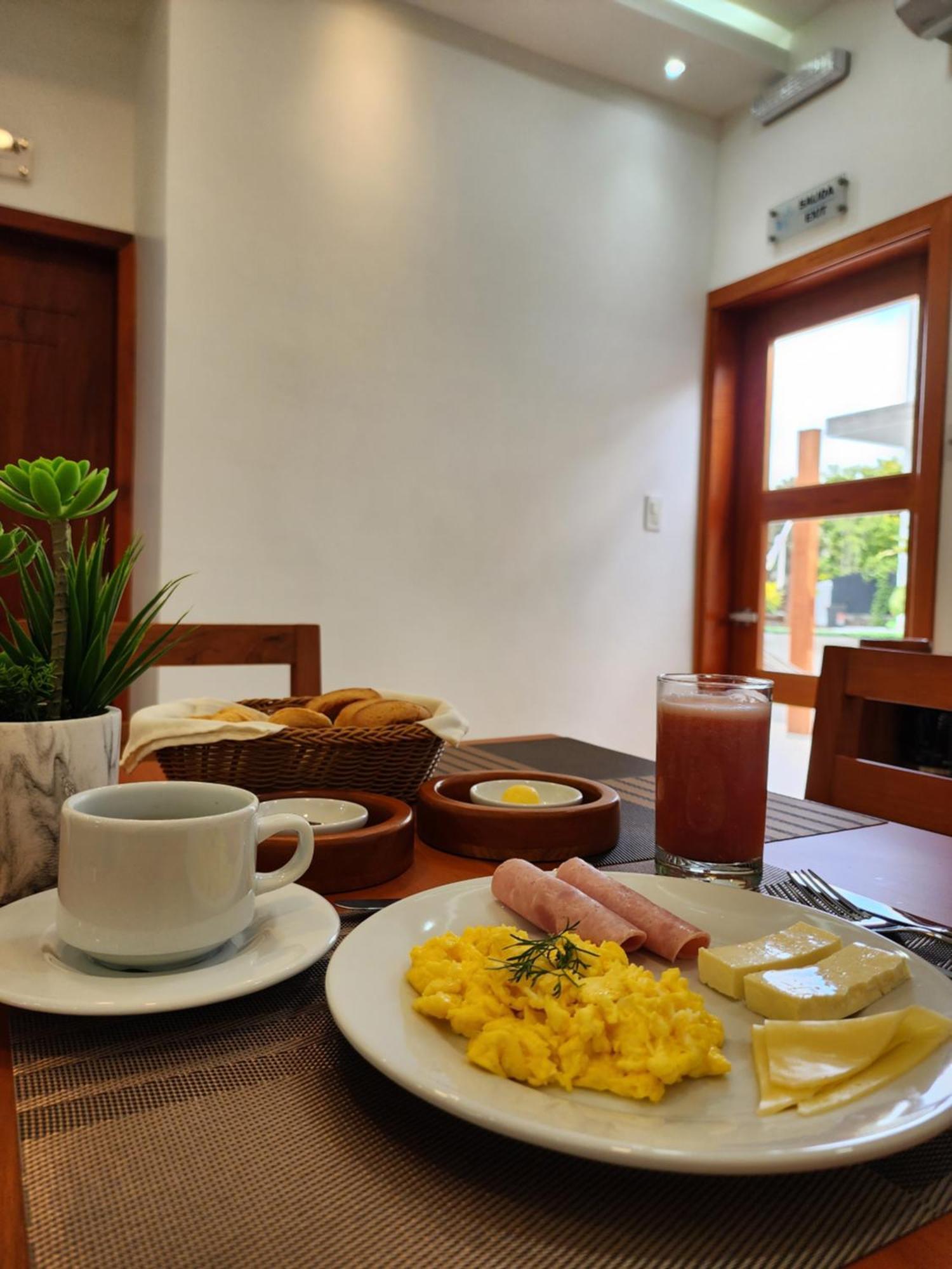 Casa Galapagos By Hostal Fragata Puerto Ayora  Eksteriør bilde