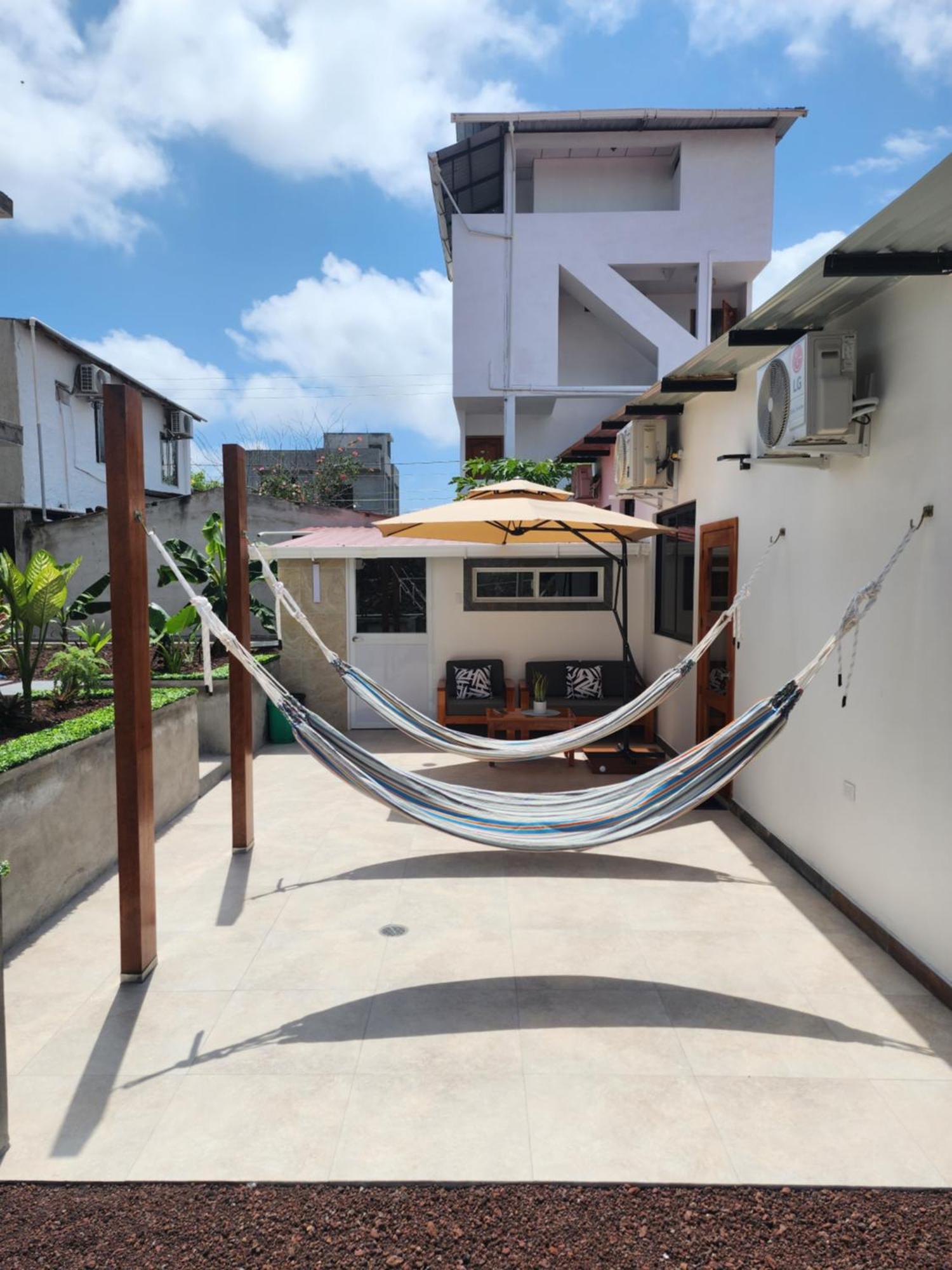 Casa Galapagos By Hostal Fragata Puerto Ayora  Eksteriør bilde