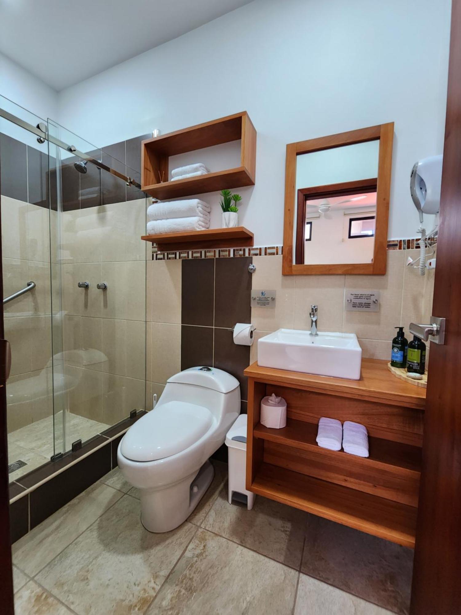 Casa Galapagos By Hostal Fragata Puerto Ayora  Eksteriør bilde